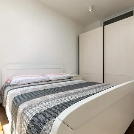 Smaila 1729 Apartmán Pula