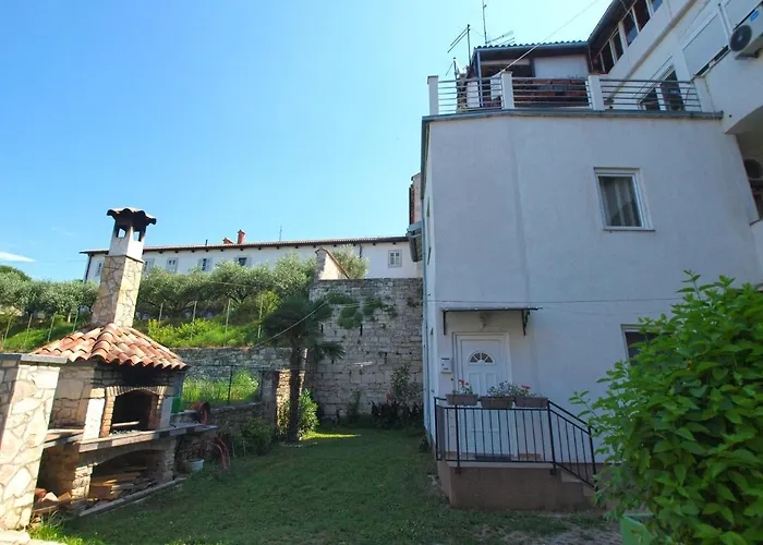 Smaila 1729 * פולה