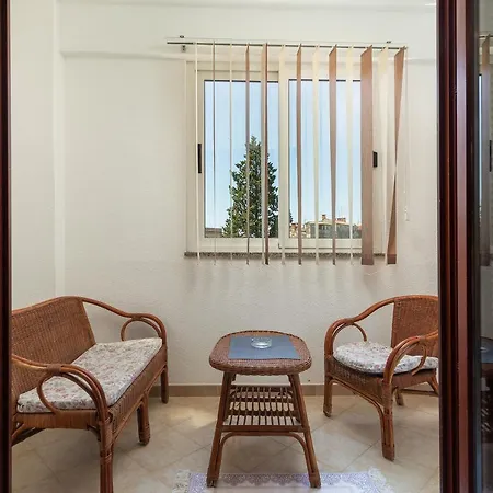 Apartman Smaila 1729 Pula