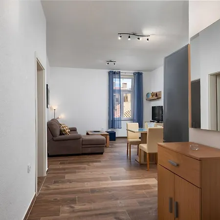 Smaila 1729 Apartment