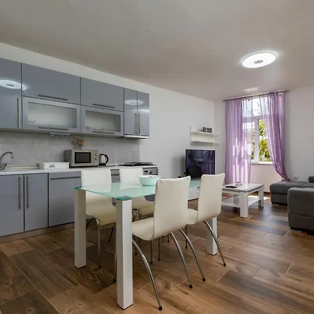 Smaila 1729 Apartment Pula