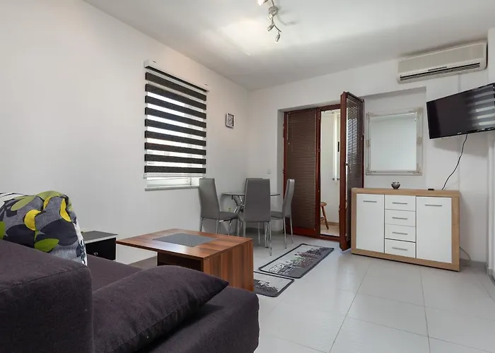 Smaila 1729 Apartmán