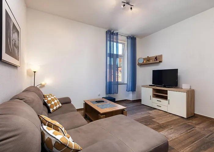 Smaila 1729 Apartmán