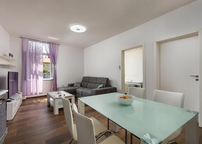 Smaila 1729 Apartmán