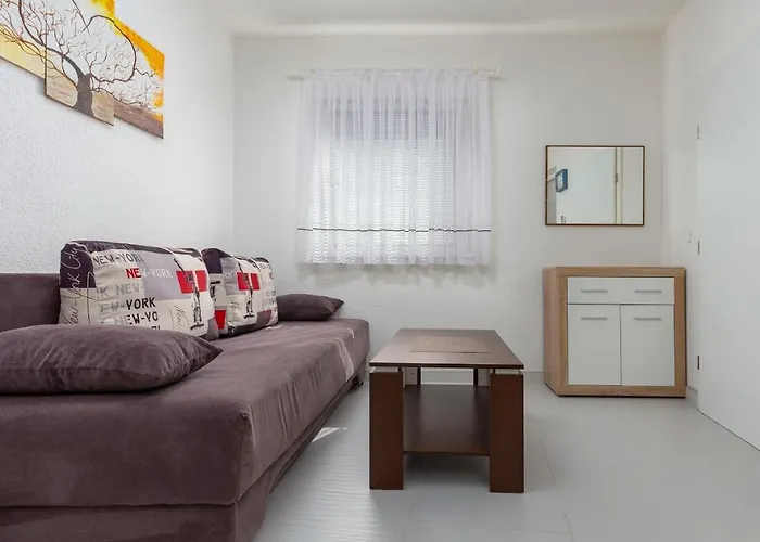 Smaila 1729 Apartmán *